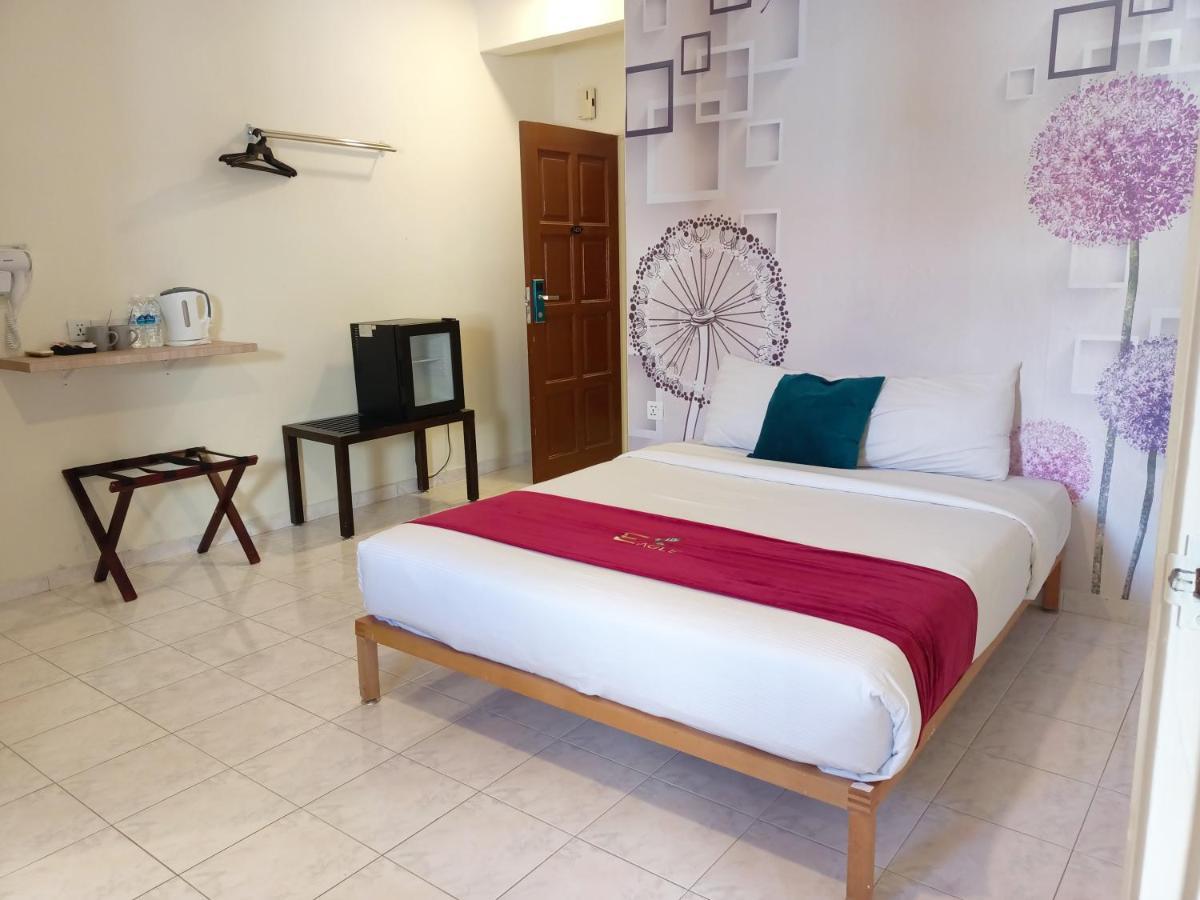 Perdana Serviced & Hotel 3*
