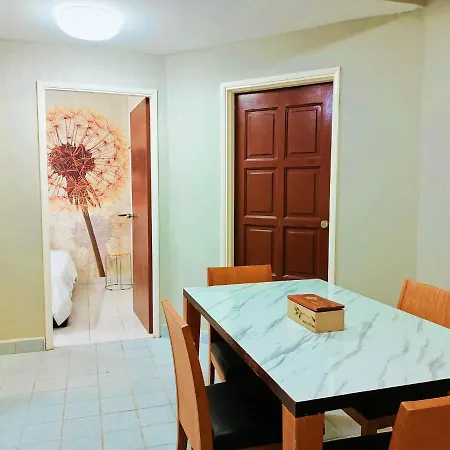 Perdana Serviced Apartment & Resorts Padang Mat Sirat Bagian luar foto