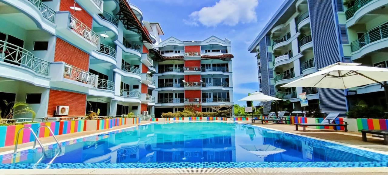 Perdana Serviced & 3*