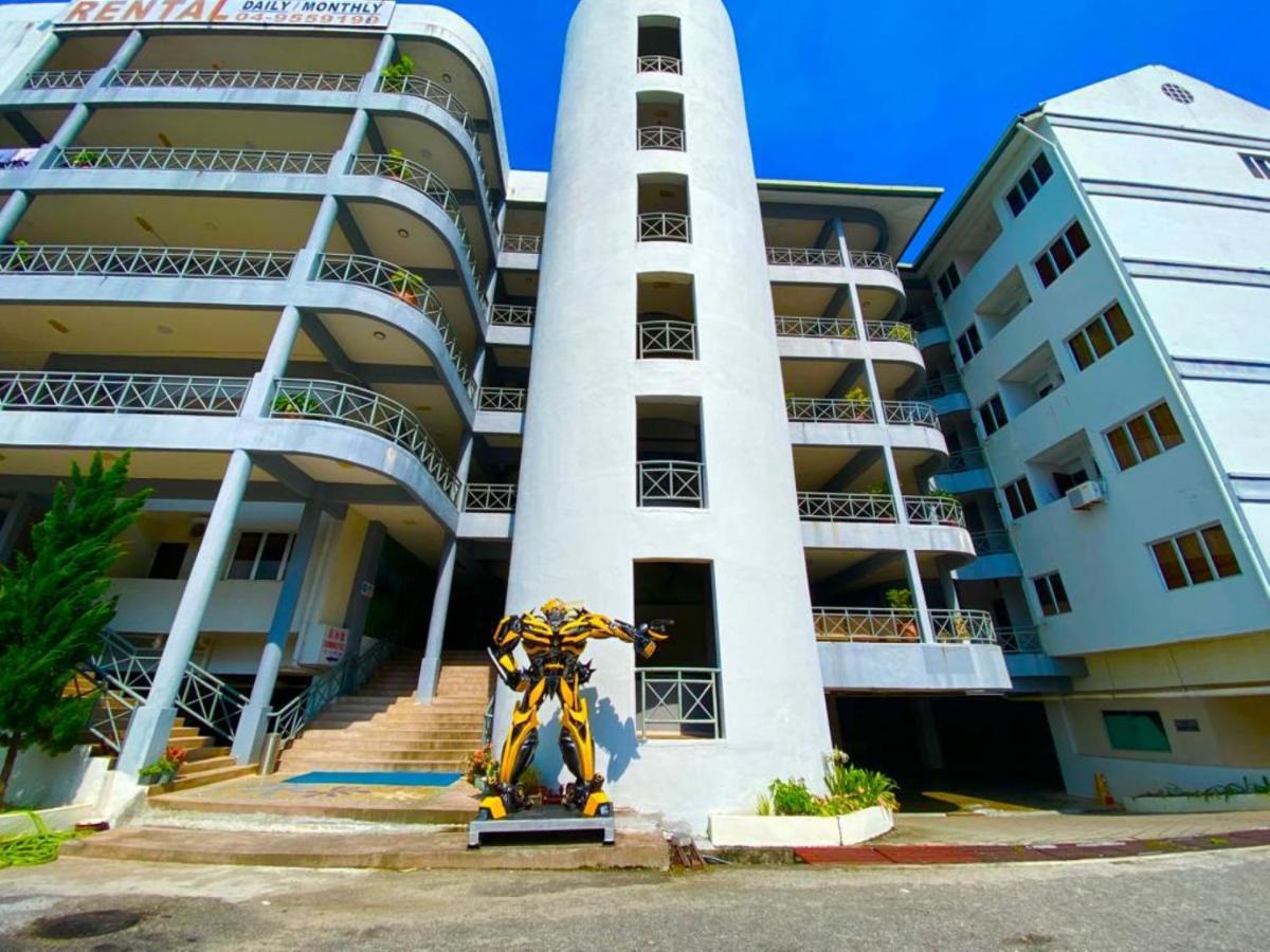 Perdana Serviced & Padang Mat Sirat